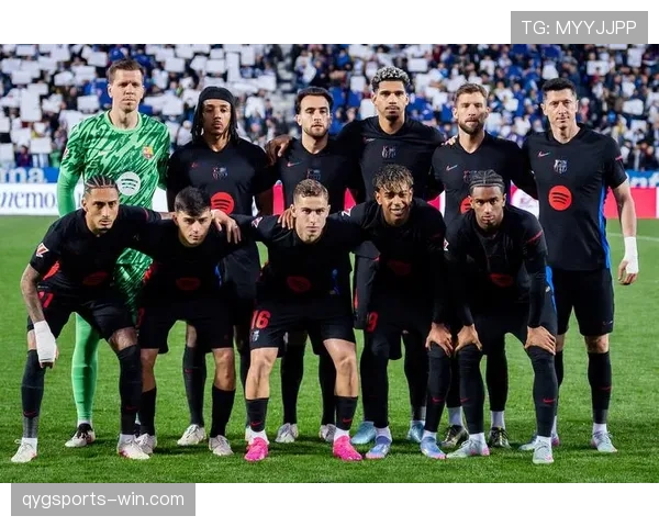 巴萨防线稳定性隐患显现，对争冠形势与关键战表现形成制约